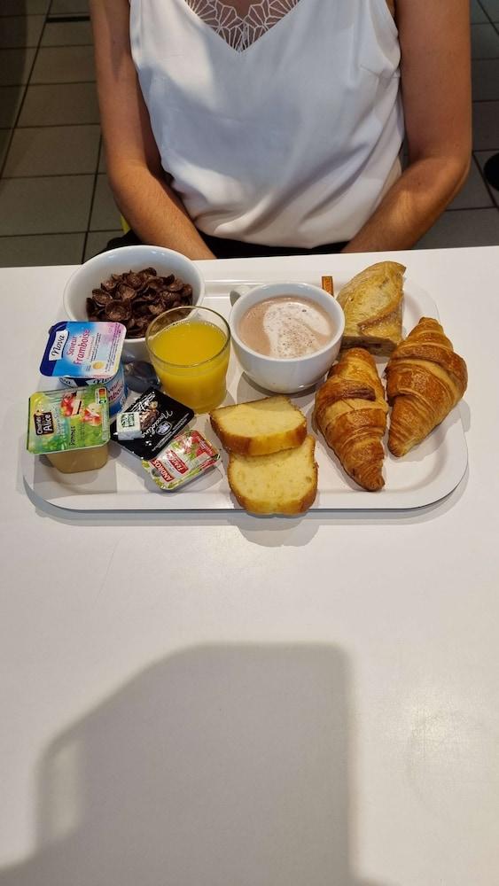Hotel Premiere Classe Bethune Les Bethunes *